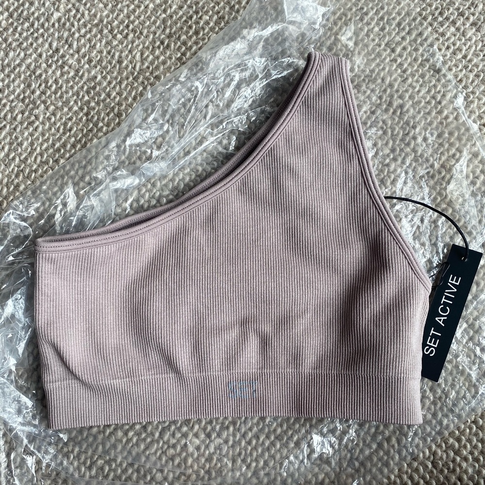 Set Active one shoulder sports bra
